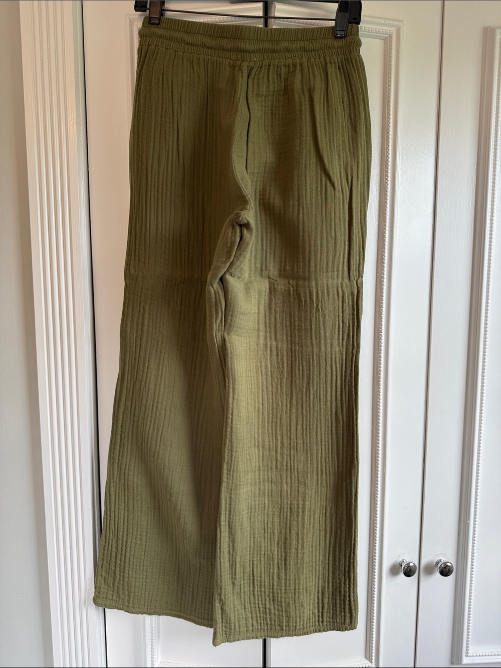 DONNI. Olive Green Wide-Leg Drawstring Pants - Picture 3 of 3